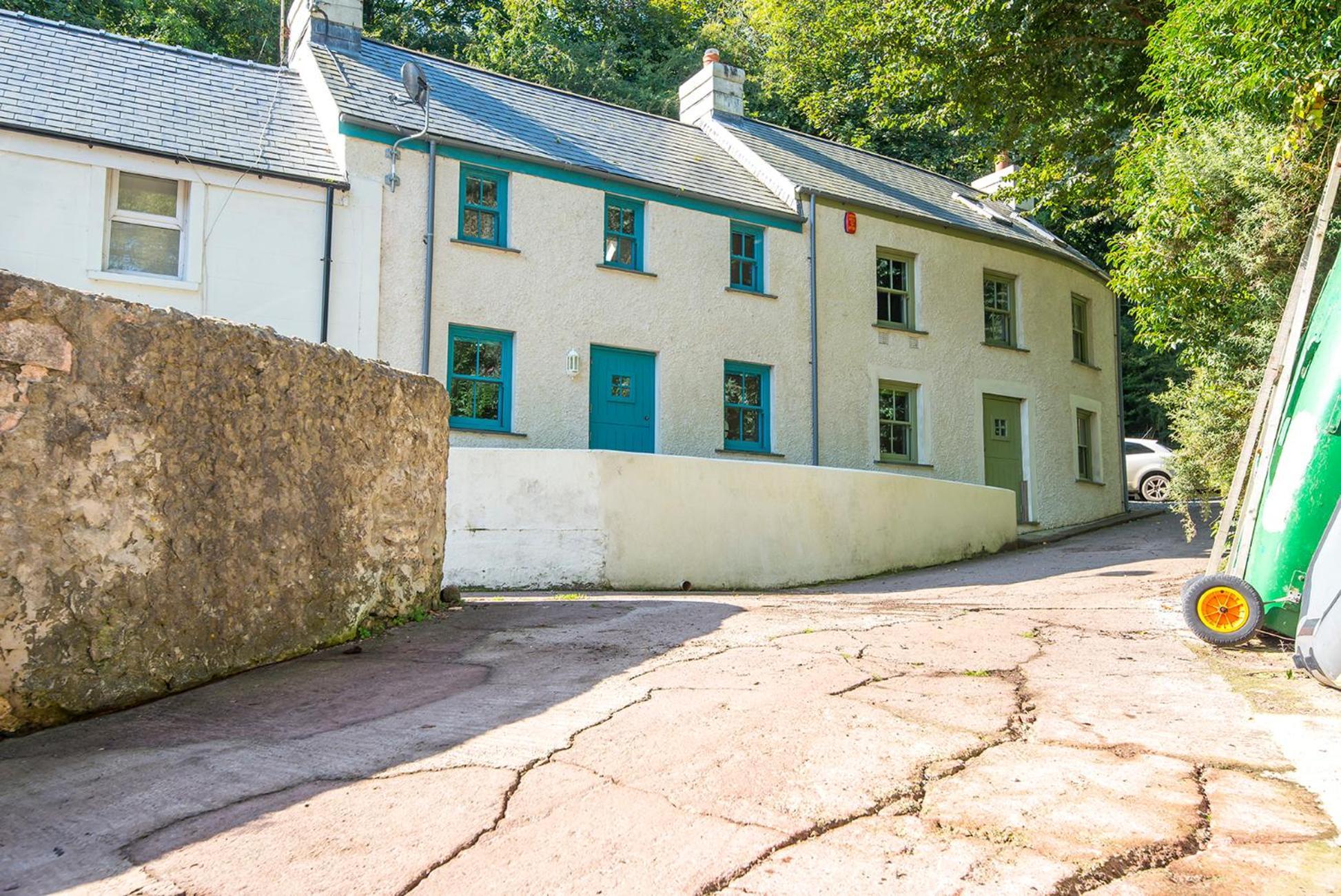 Sloop Inn Cottage Haverfordwest Exterior photo